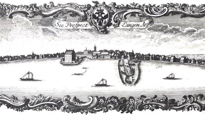 Langenargen unter dem Doppeladler (um 1800): Noch zeigt sich die montfortische Stadtsilhouette mit Schlossinsel, Kloster, den Barockbauten, der Schiffslände mit Gredhaus, dem Amthaus und dem Amtshof.